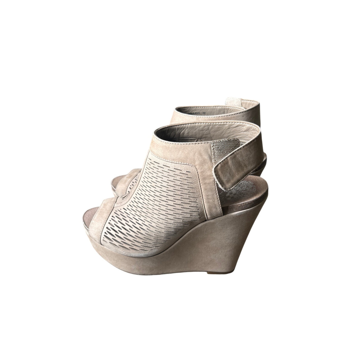 Vince Camuto Brown Laser Cut Ankle Sandals Sz 8