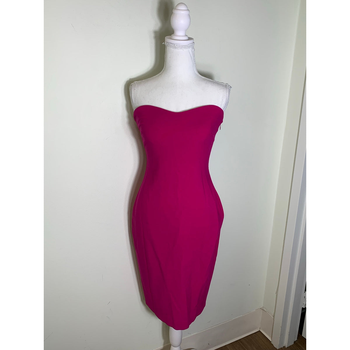 Likely Magenta Strapless cocktail Dress Sz 4