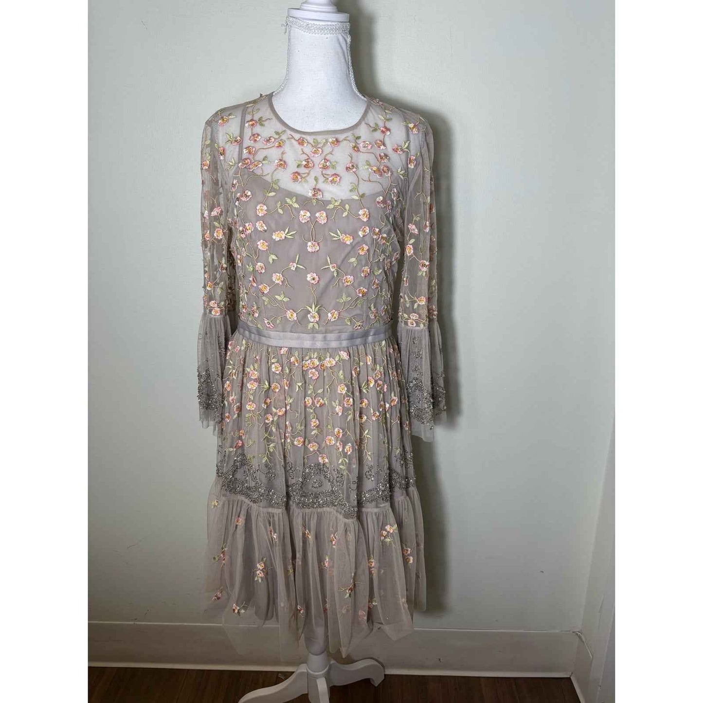 Needle & Thread Embroidery / Sequin Nude Mesh Special Occasion Dress Sz 10