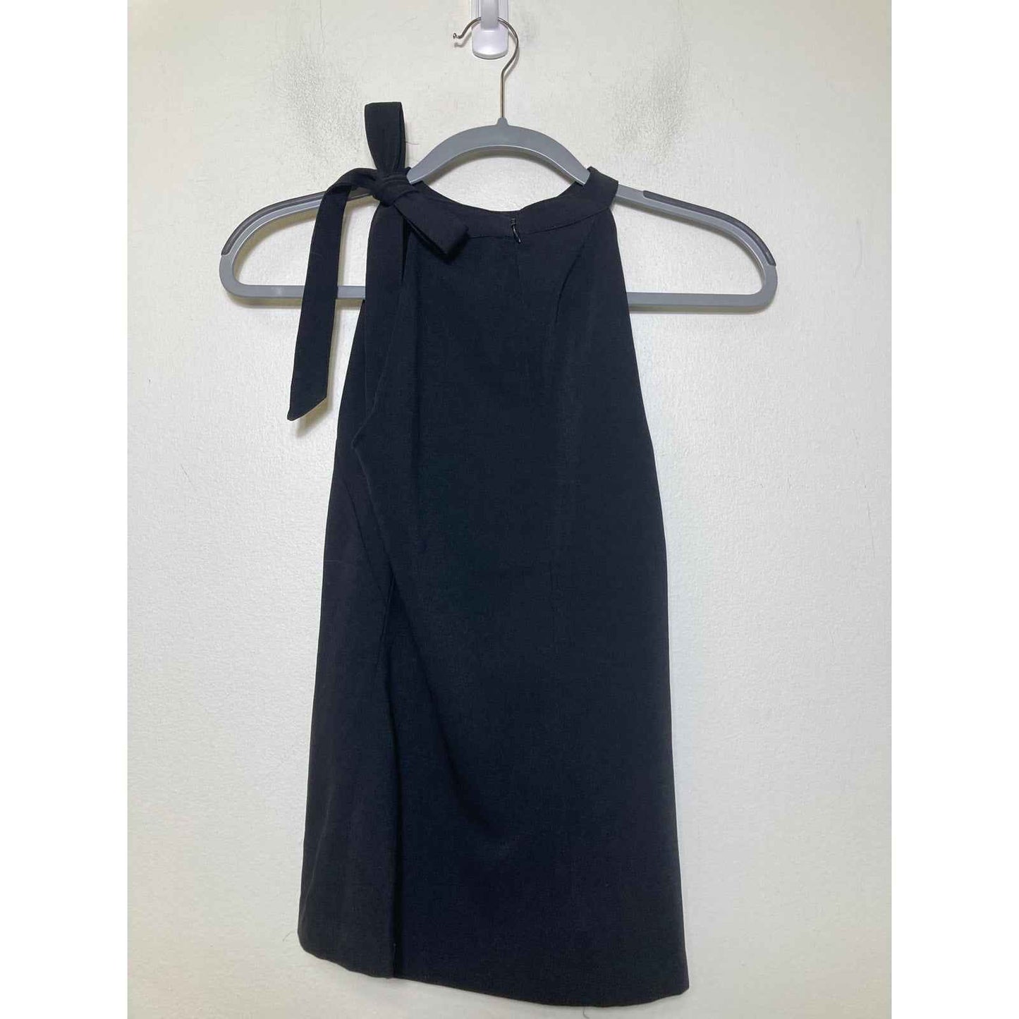 Banana Republic Black Neck Bow Cami sz 0