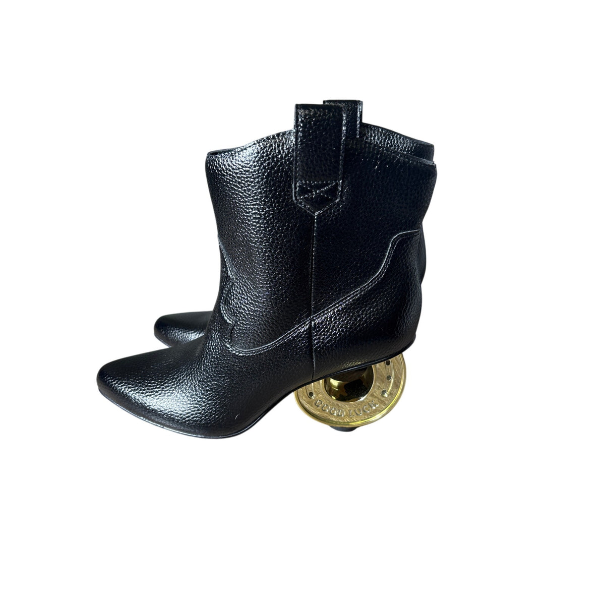 NWOB Katy Perry Black Horshoe Bootie Sz 6