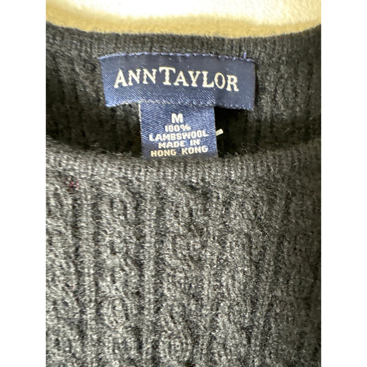 NWT Ann Taylor Black Pullover Long Sleeve Sweater Sz M