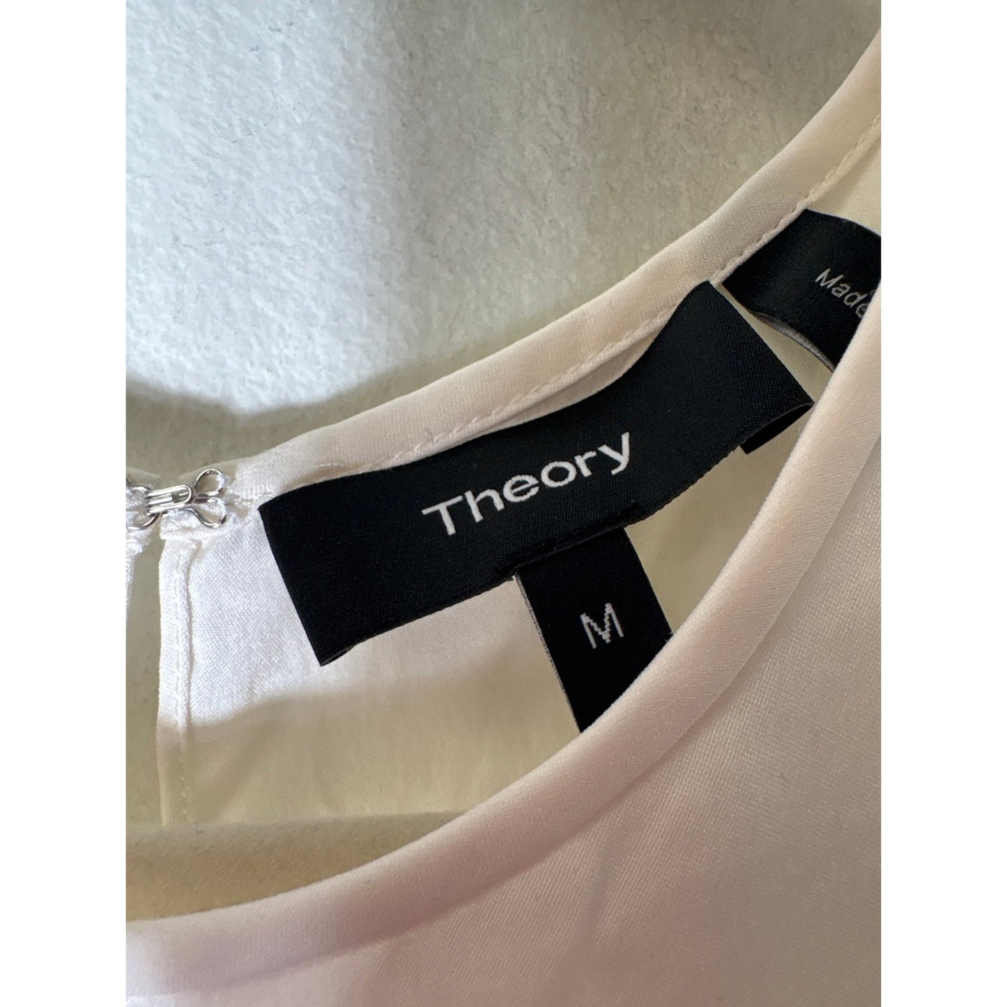 Theory Off White Sleeveless Silk Tank Sz M