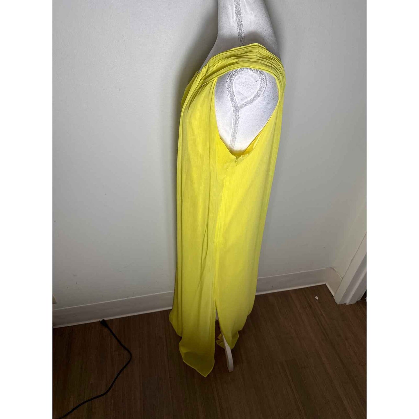 Pomander Place Bright Yellow One Shoulder Floor Length Dress Sz M