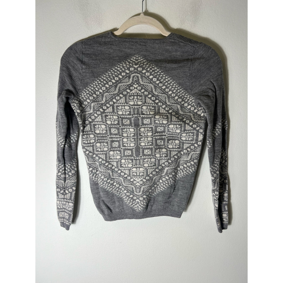 J Crew Gray and White Snowflake Pullover Sweater Sz XS