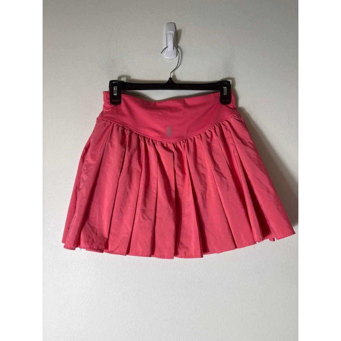 Free People Movement Salmon Pink Pleated Tennis Skirt Skort Sz M