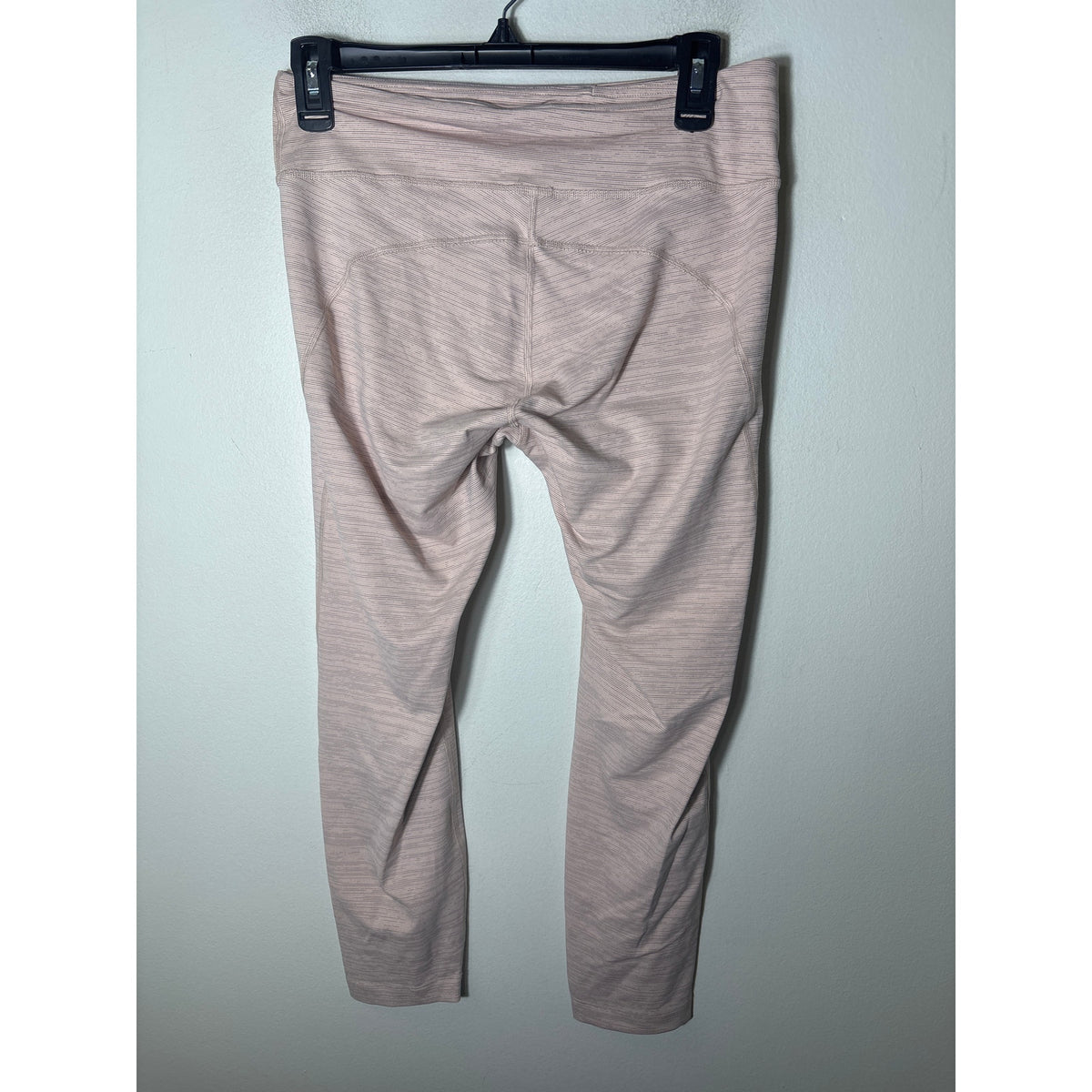 Outdoor Voices Pink Athletic Ankle Leggings Sz L