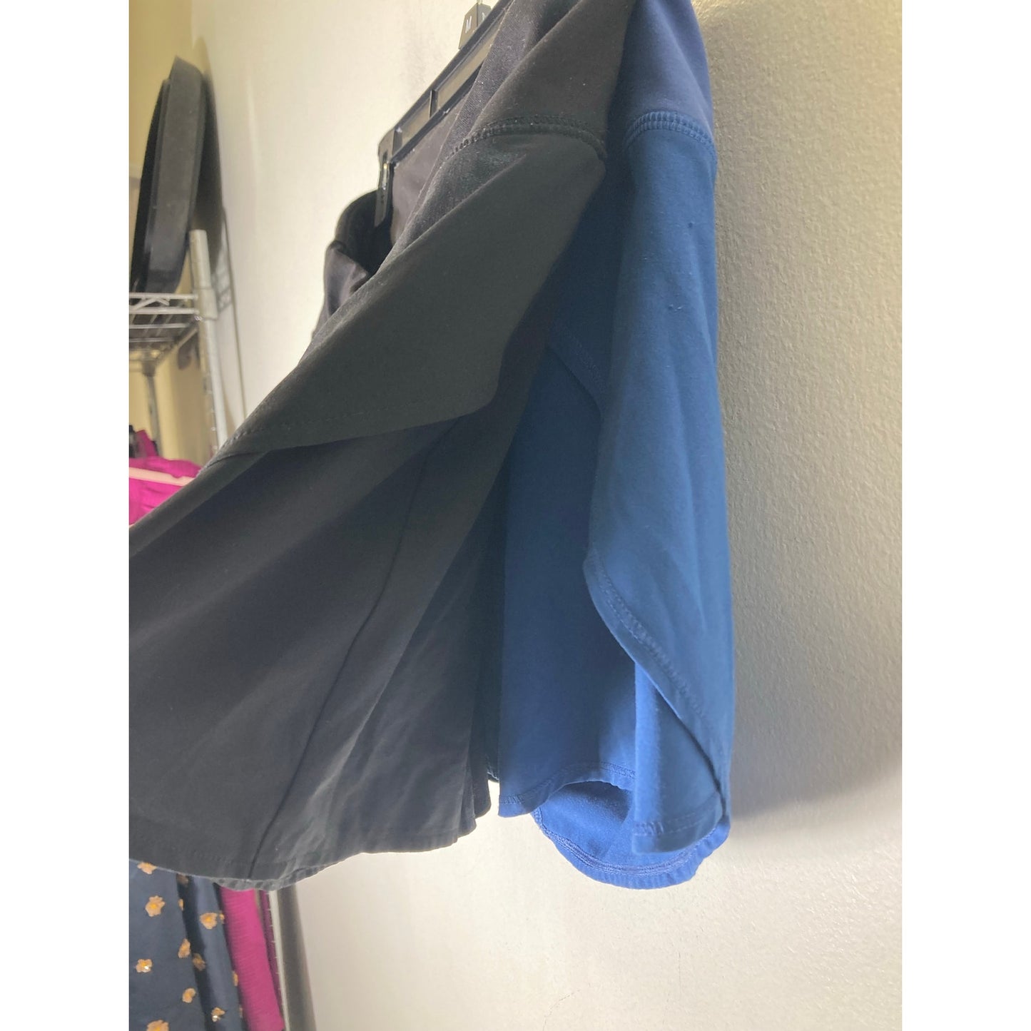 2 Stay the Path Athletic Shorts Blue and Black Sz M