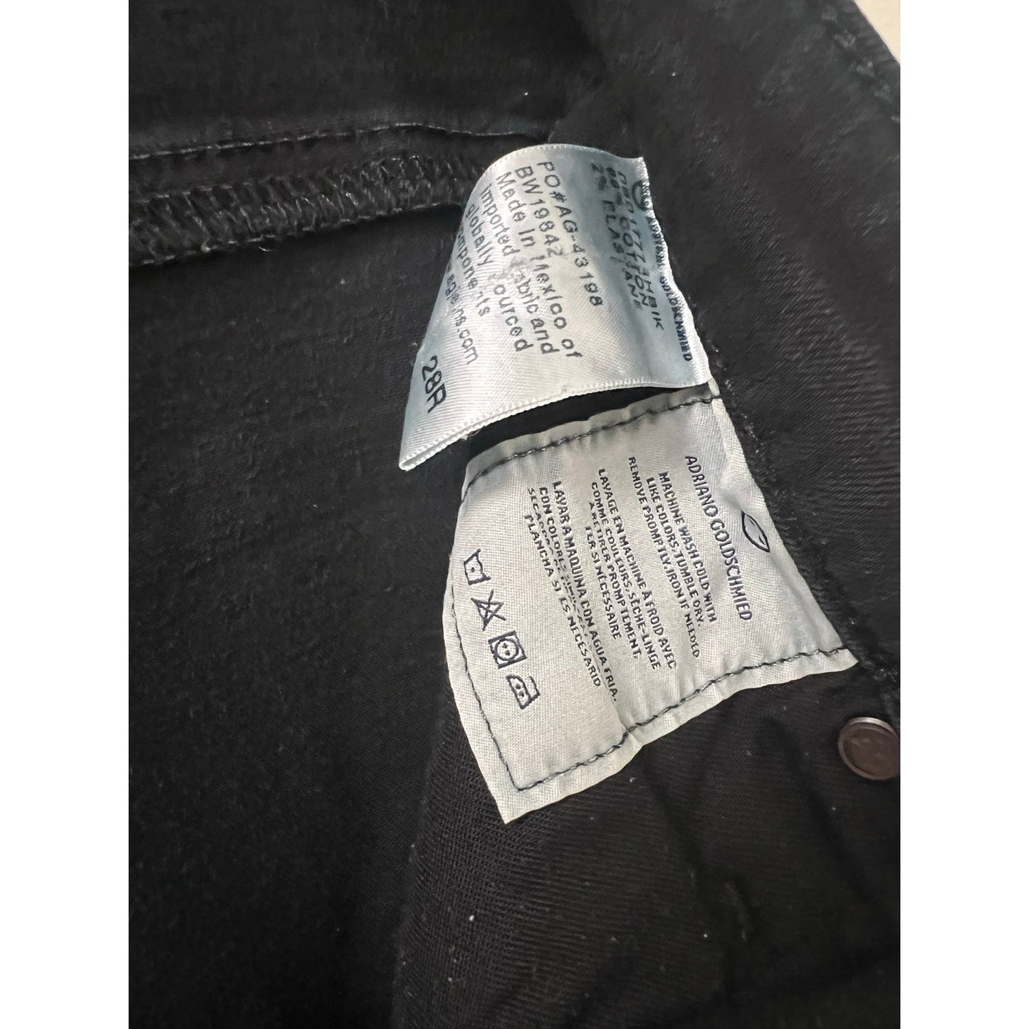 AG Adriano Goldschmied Black The Farrah Skinny Jean sz 28R