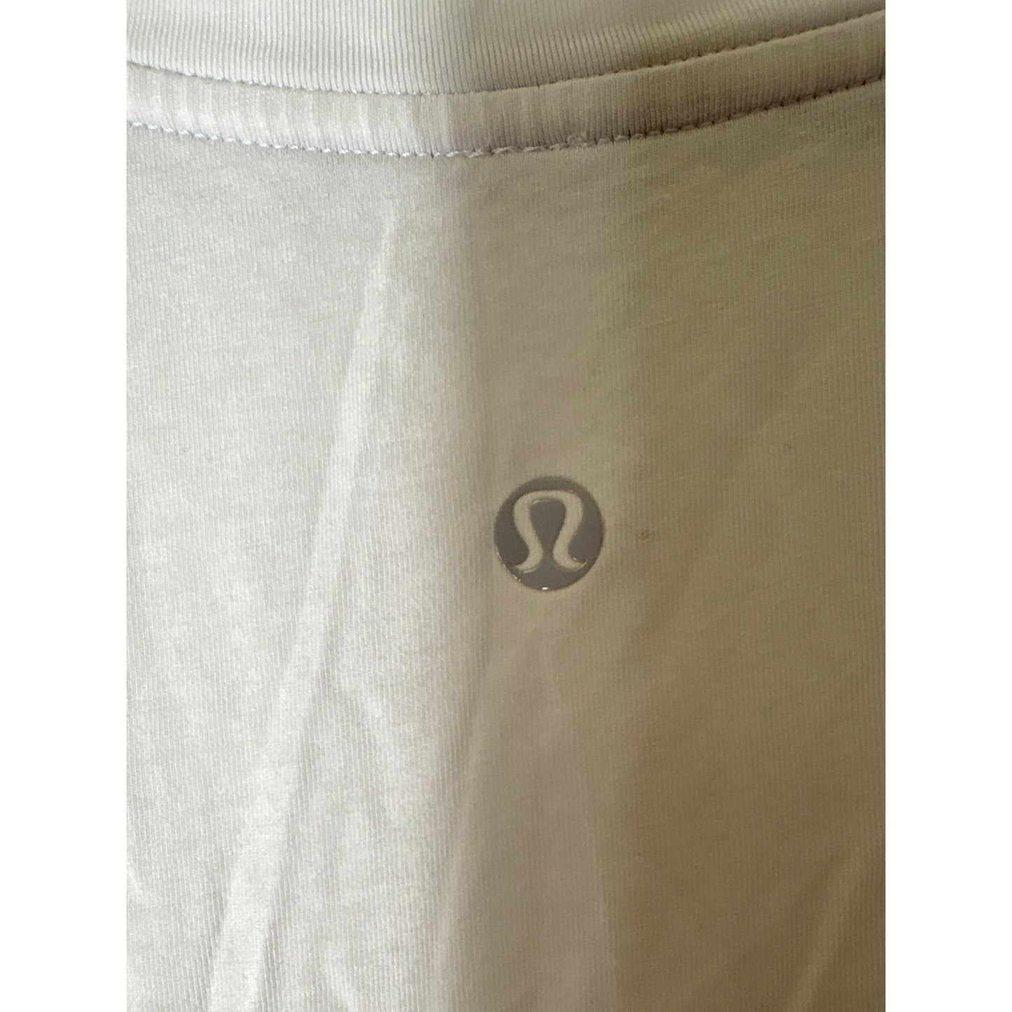 Lululemon White Short Cuffed Sleeve Tee Shirt Sz 8