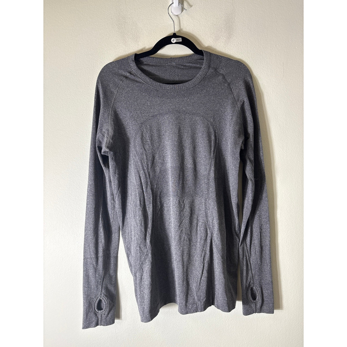 Lululemon Dark Gray Long Sleeve Athetic Shirt Sz 12