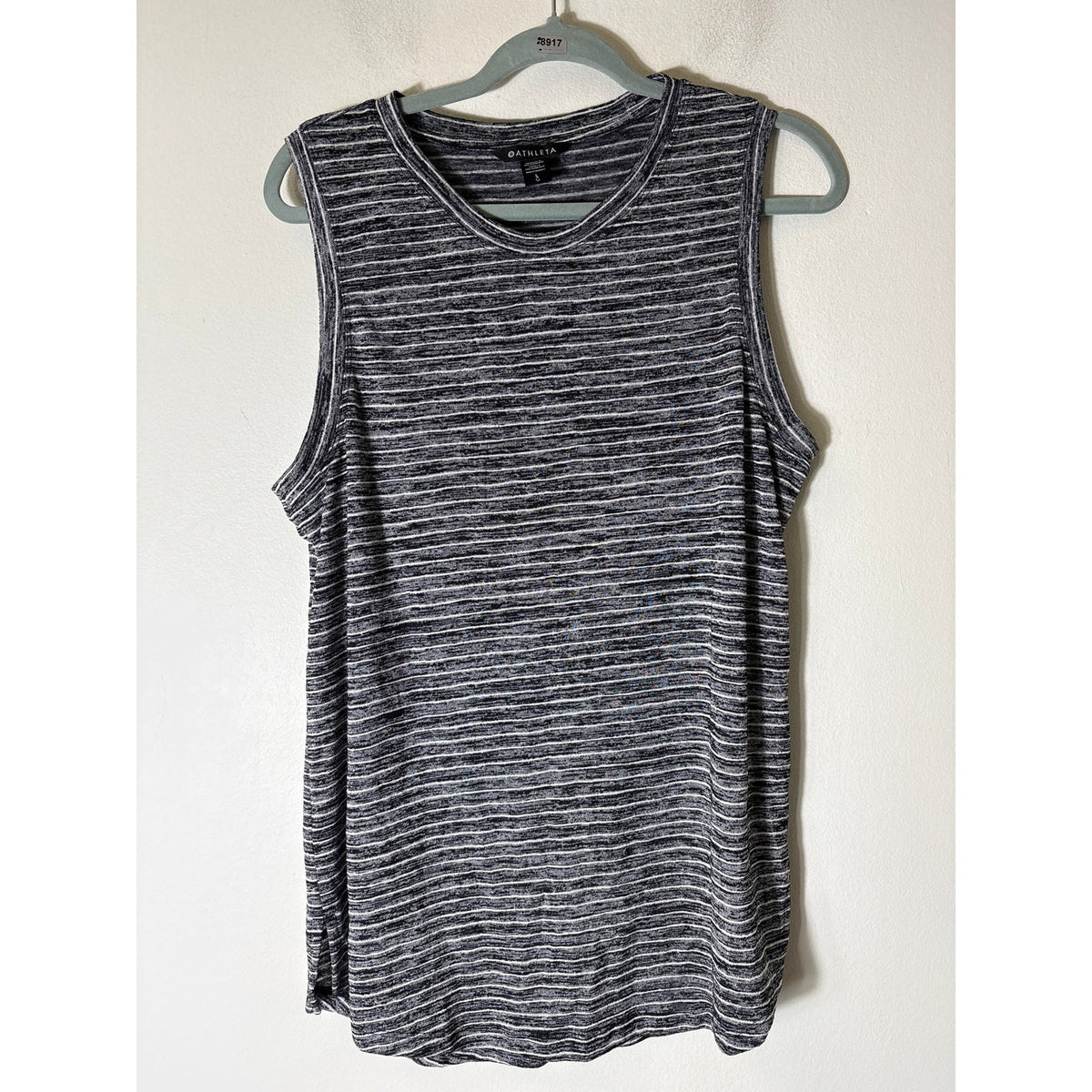 Athleta Black White Sleeveless Crew Neck Athletic Top Sz LG