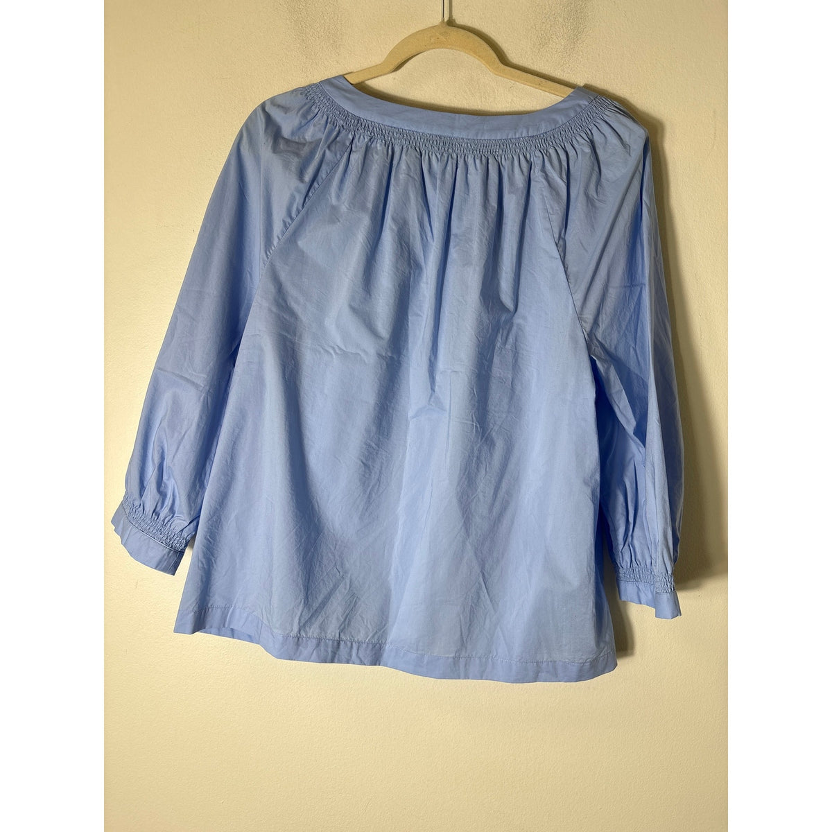 Ann Taylor Blue Cotton Smocked Neckline 3/4 Sleeve Top Sz L