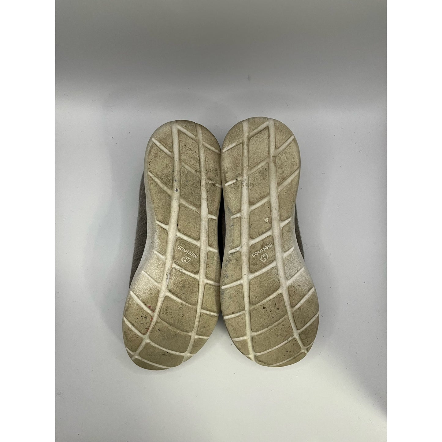 Merinos Gray Comfortable Lace Up Sneakers Sz 6