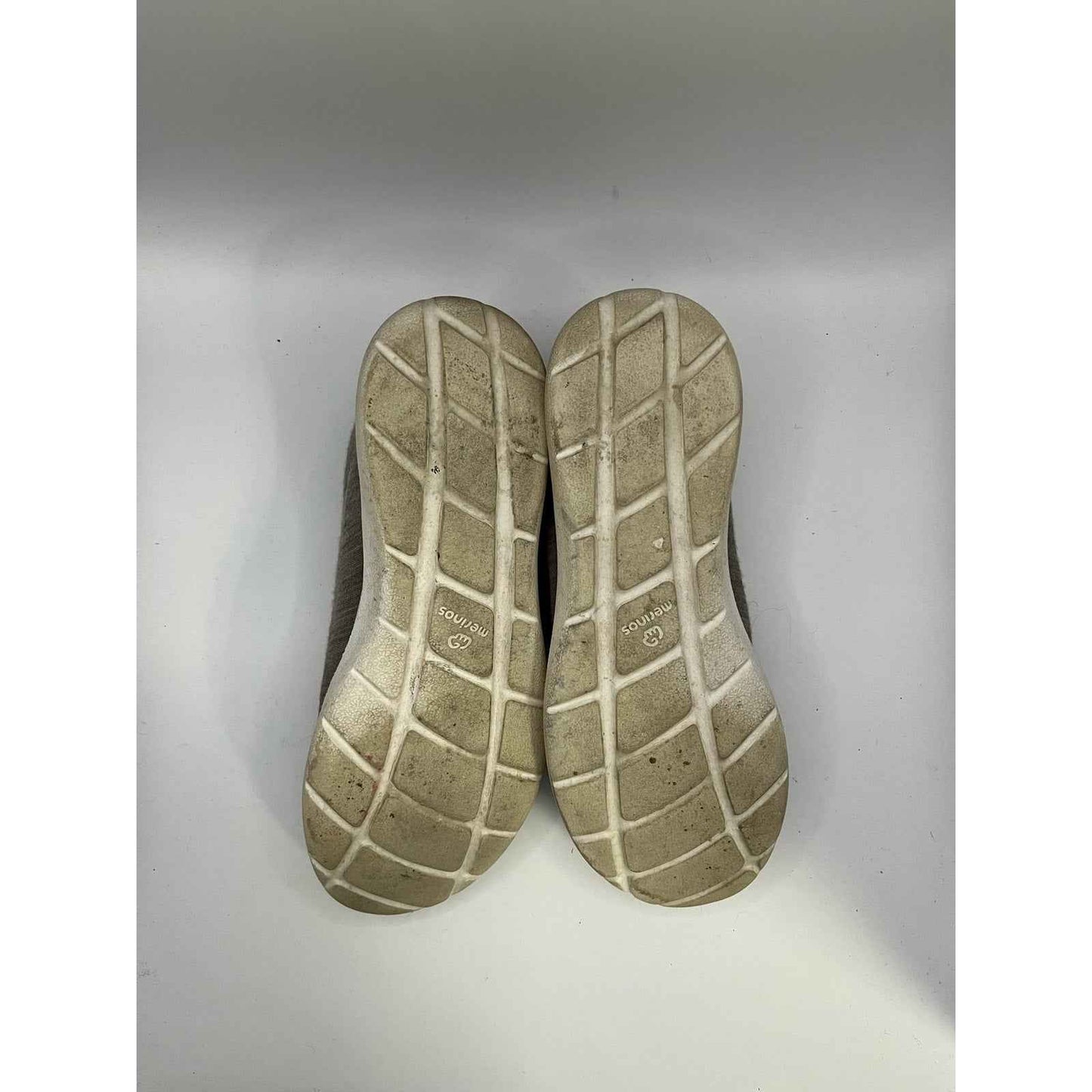 Merinos Gray Comfortable Lace Up Sneakers Sz 6