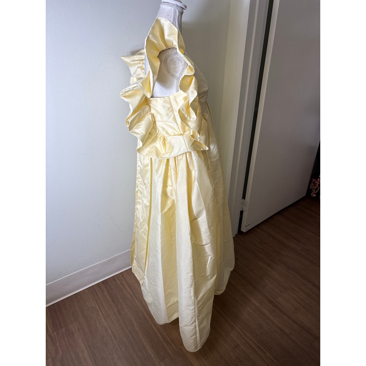 Rooh Collective Lemon Bailey Gown Sz L