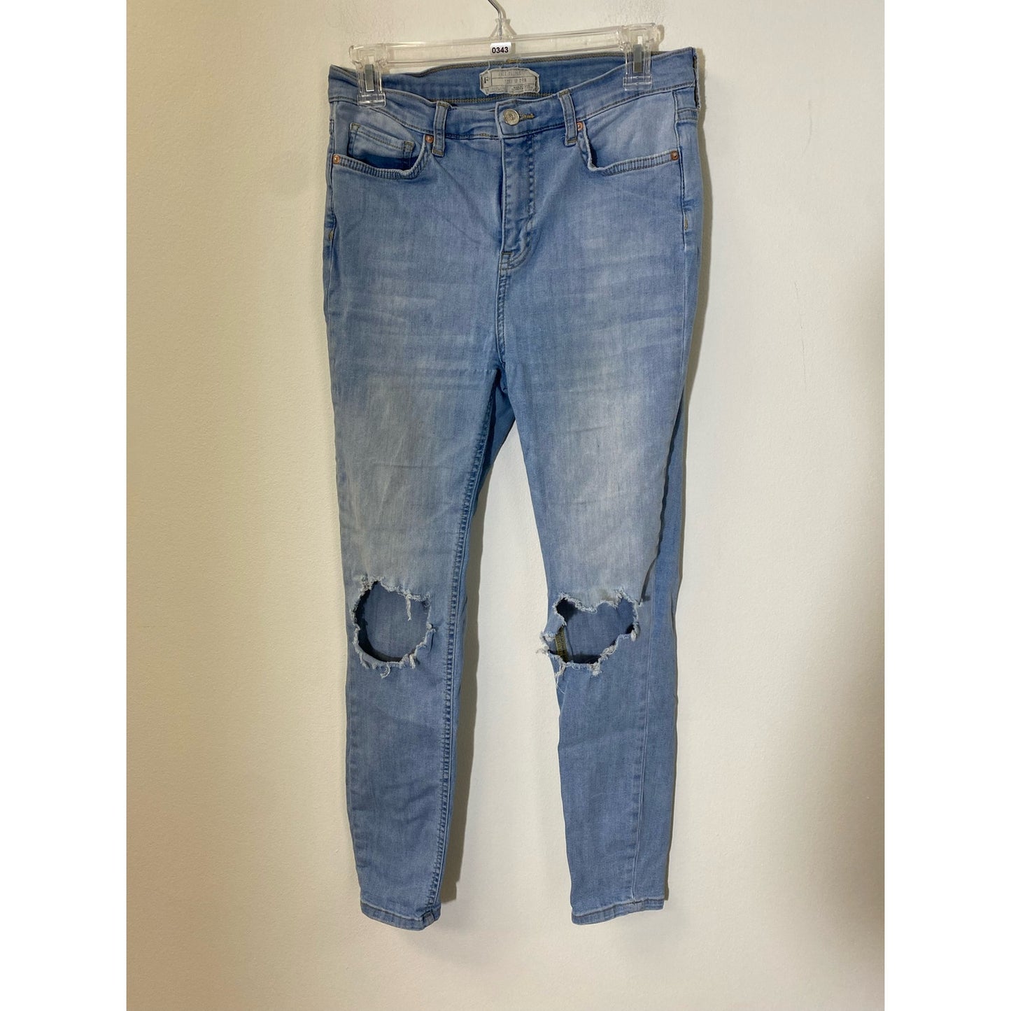 Free People Light Wash Skinny Jean Sz 29R