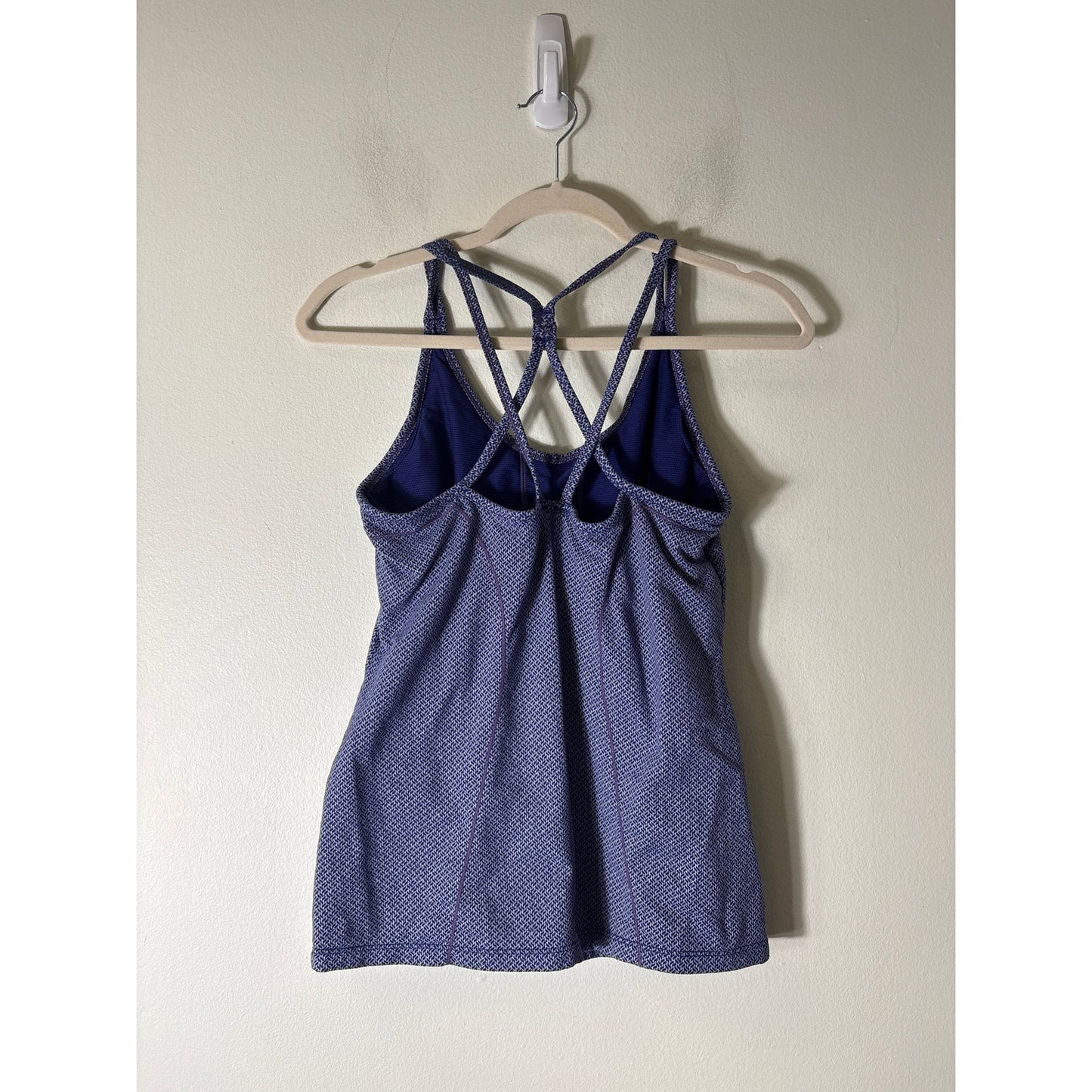 Athleta Blue and White Strappy Shelf Bra Work Out Tank Sz M