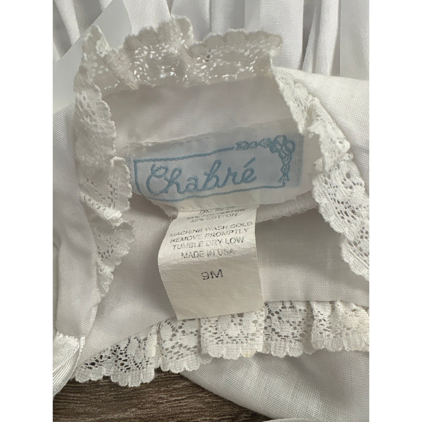 Girls Vintage Chabre White Two piece Set with Lace trim and Ribbon Ties Sz 9m
