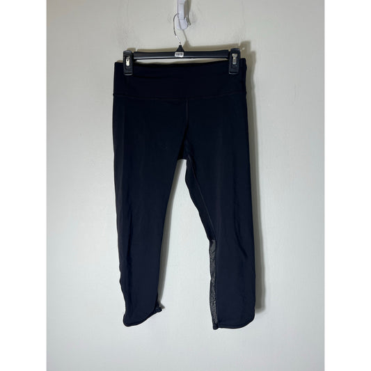 Lululemon Black Capri Athletic Leggings with Mesh Detailing on Calves Sz 6