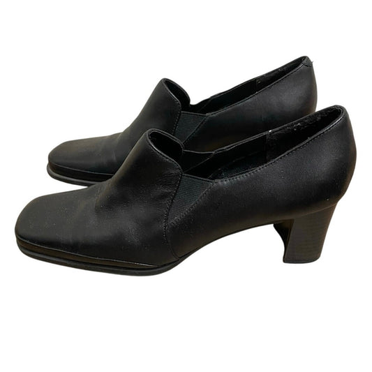 Aerosoles Black Mules. New Sz 9