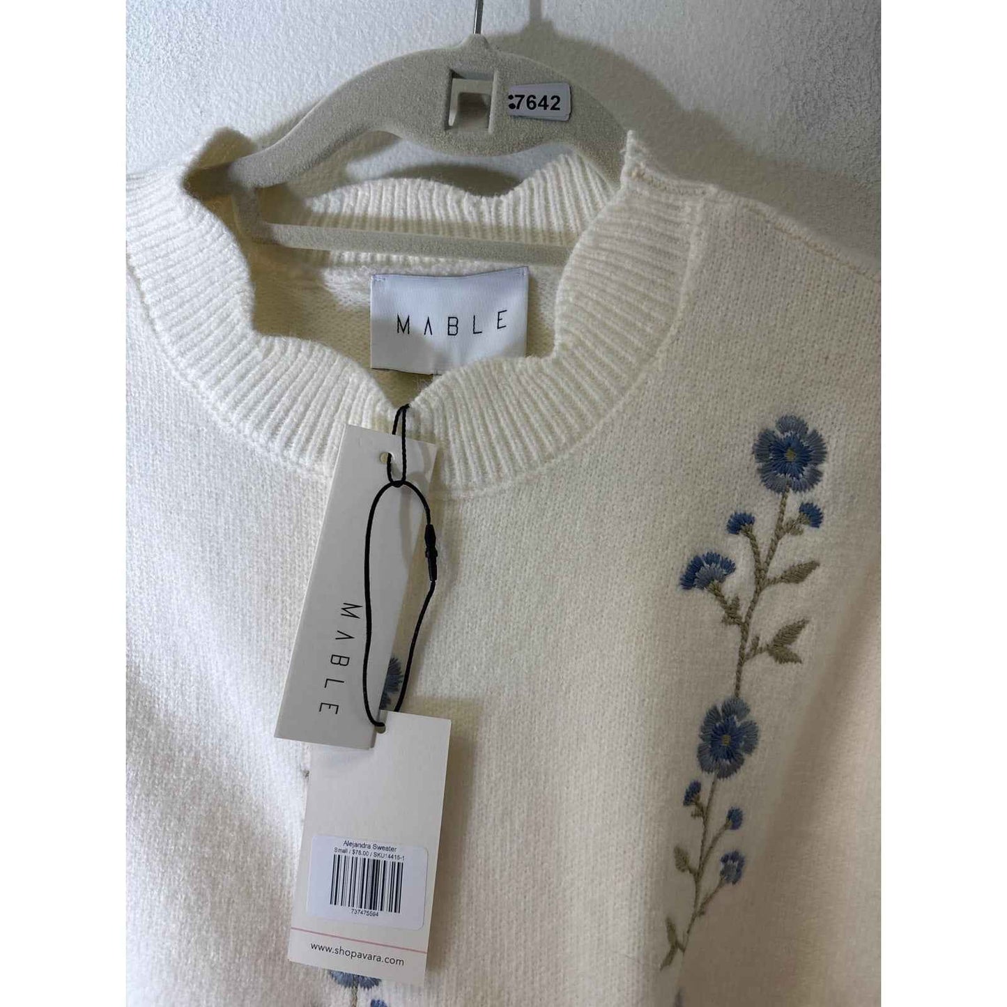 NWT MABLE Cream and Blue Floral Embroidered Cropped Sweater Sz S