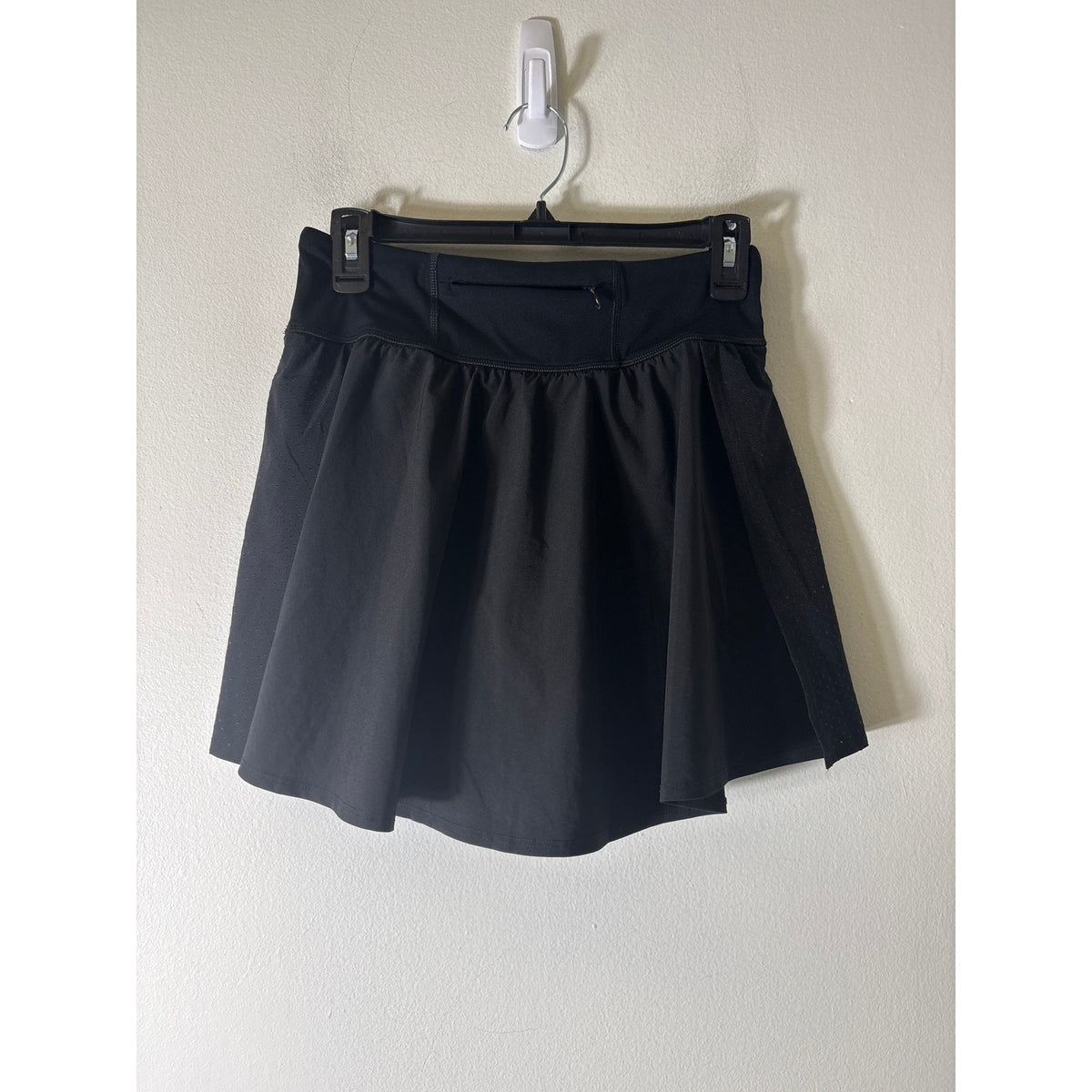 Spanx Black "Get Moving" Athletic Skirt Sz M