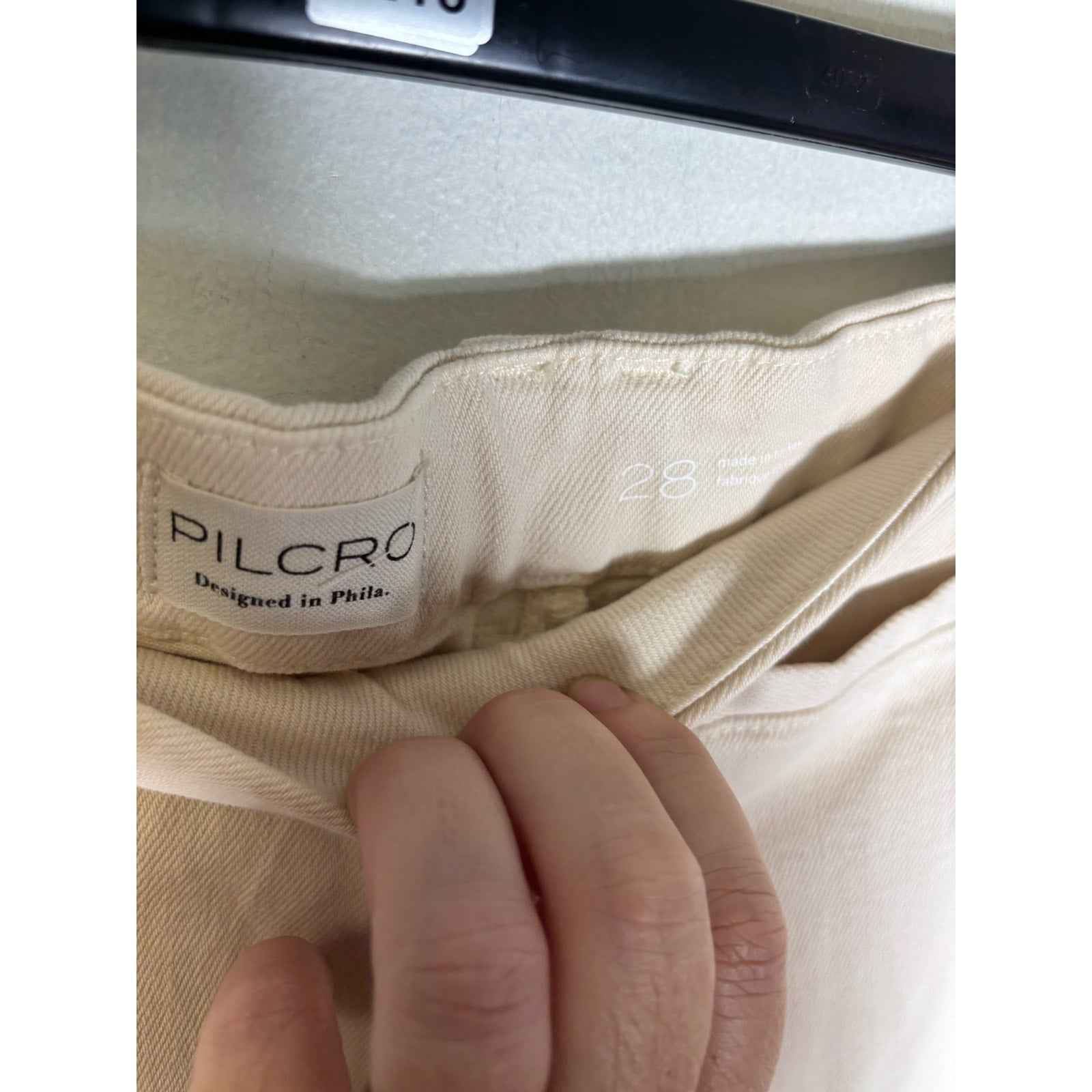 Pilcro Cream Colored Cotton Blend Denim Like Wide Leg Pants Sz 28