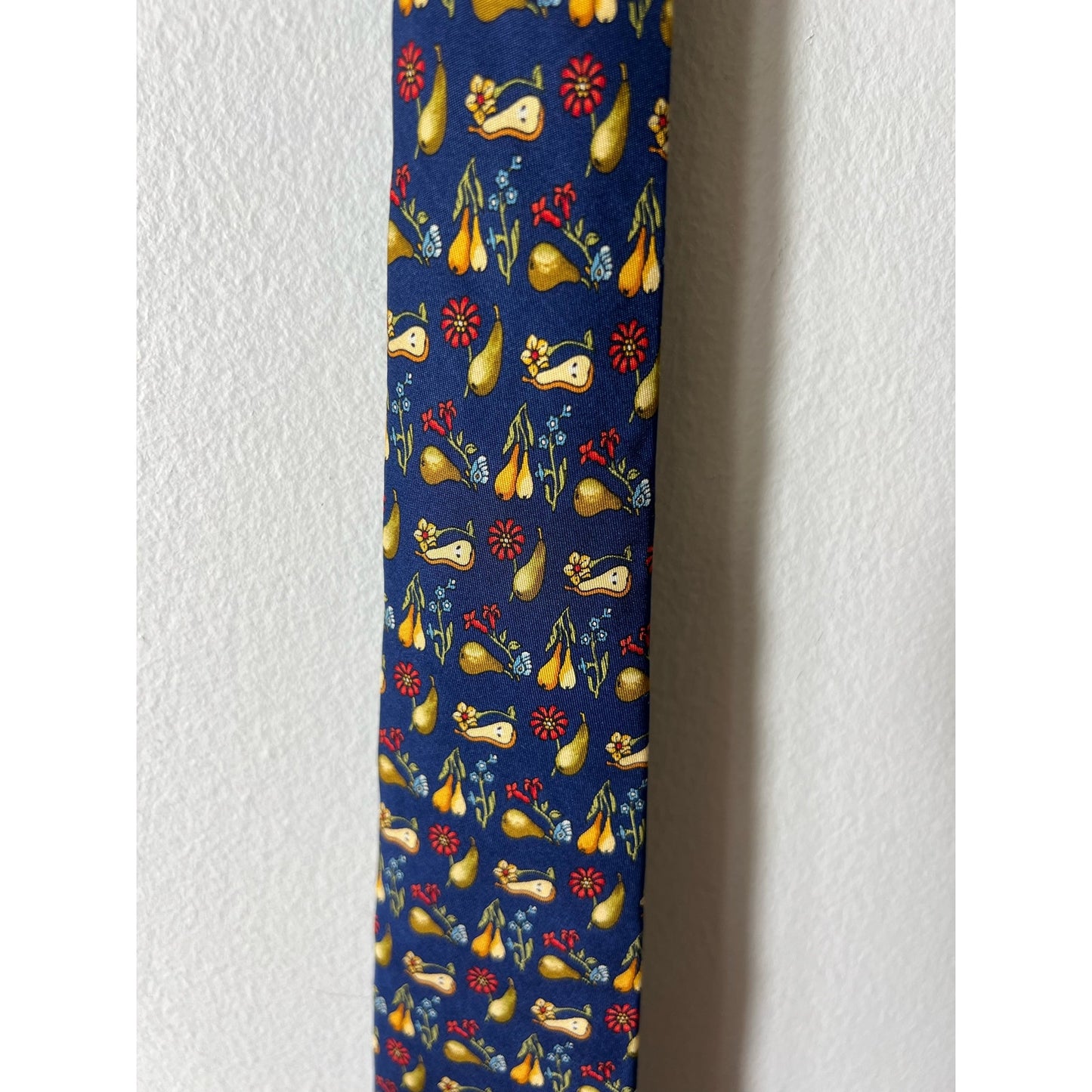Salvatore Ferragamo Men's Navy Fruit and Flower Print Tie