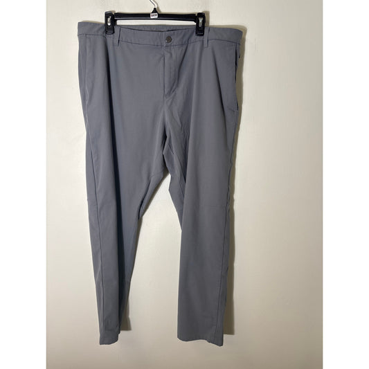 Men's Lululemon Medium Gray Flat Front Performance Pants Sz 40x30