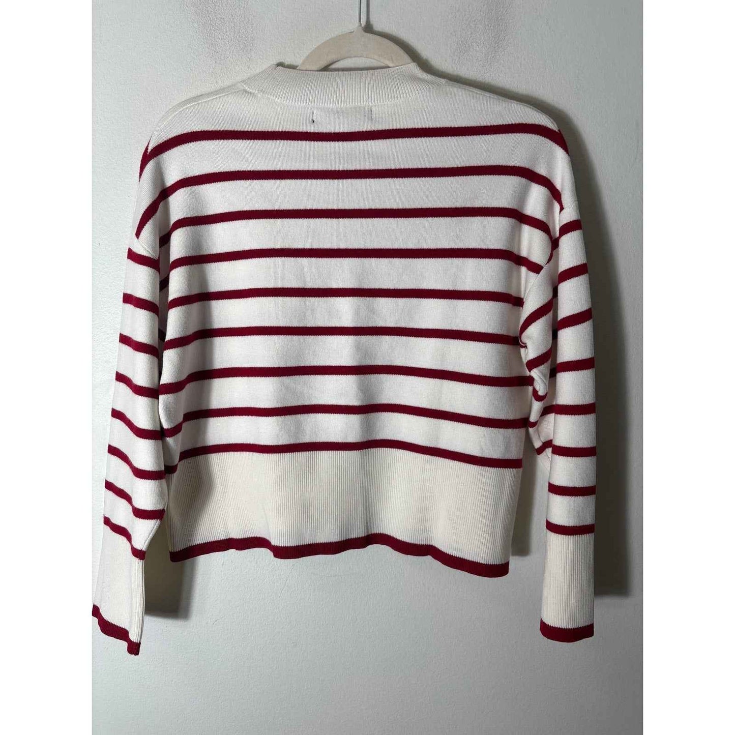 NWT MNG Red and Off White Stripe Long Sleeve Crop Sweater Sz XXS
