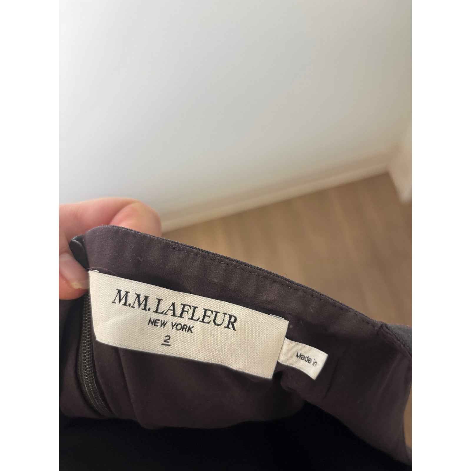 M.M. Lafleur Black Sleeveless Knee Length Belted Sheath Dress Sz 2