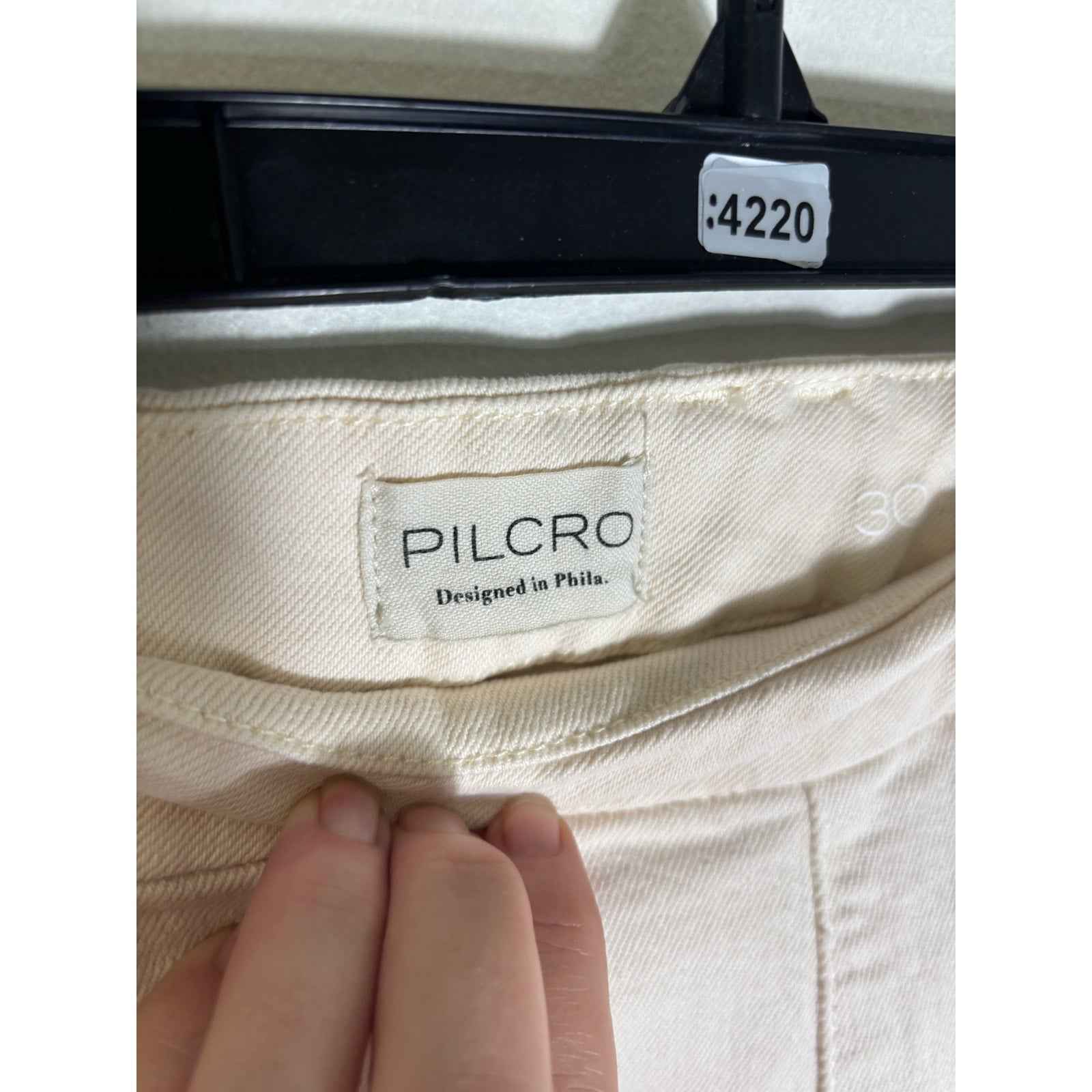 Pilgro Cream Colored Cotton Blend Denim Like Wide Leg Pants Sz 30