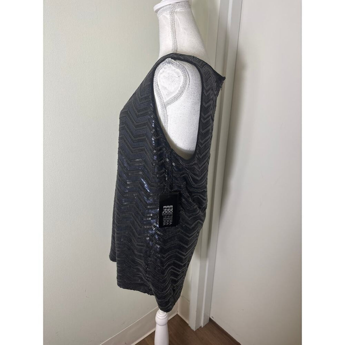 Etcetera Black Sequin Chevron Sleeveless Top XL NWT