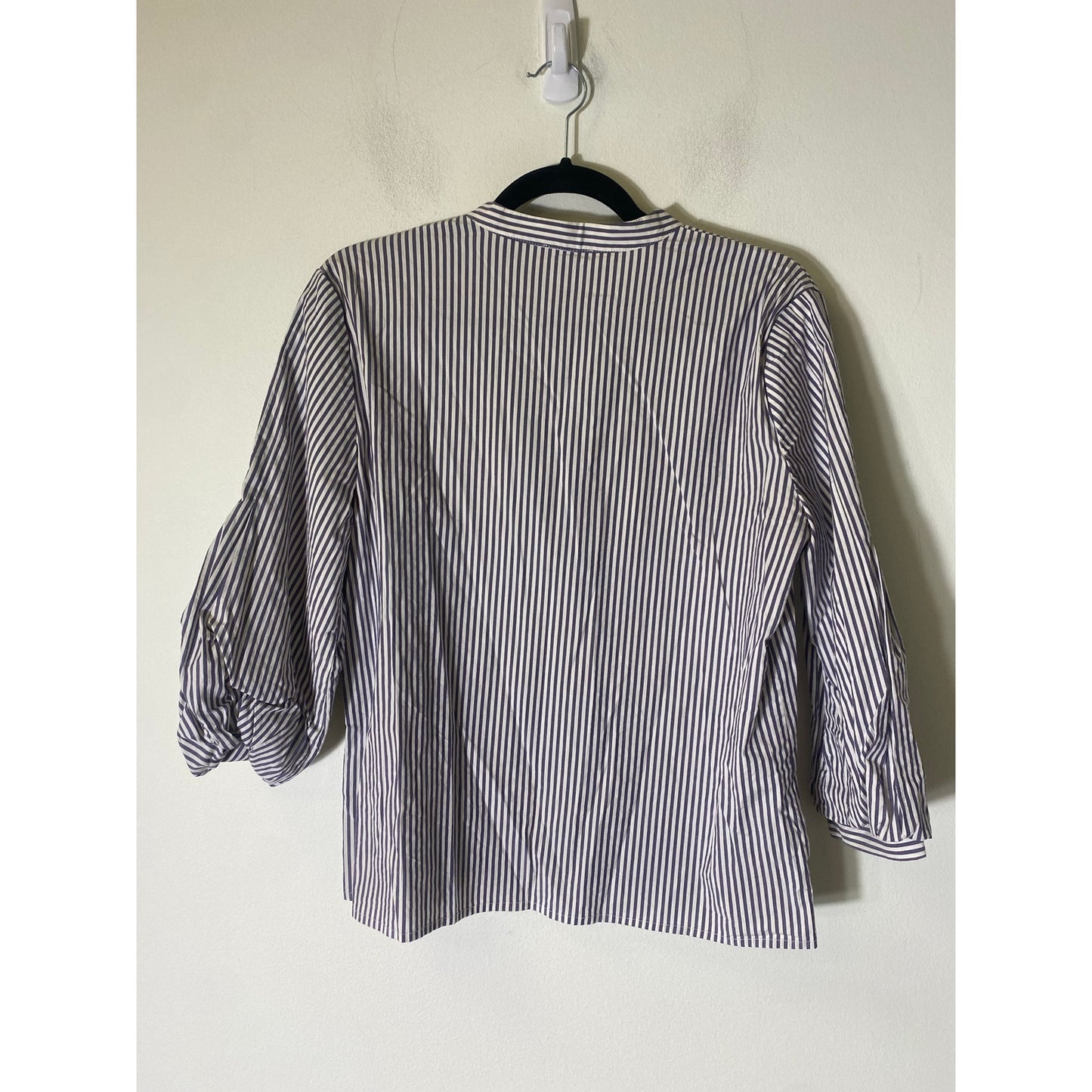 Ann Taylor Blue White Stripe Long Sleeve Cotton Button Up Shirt Sz M