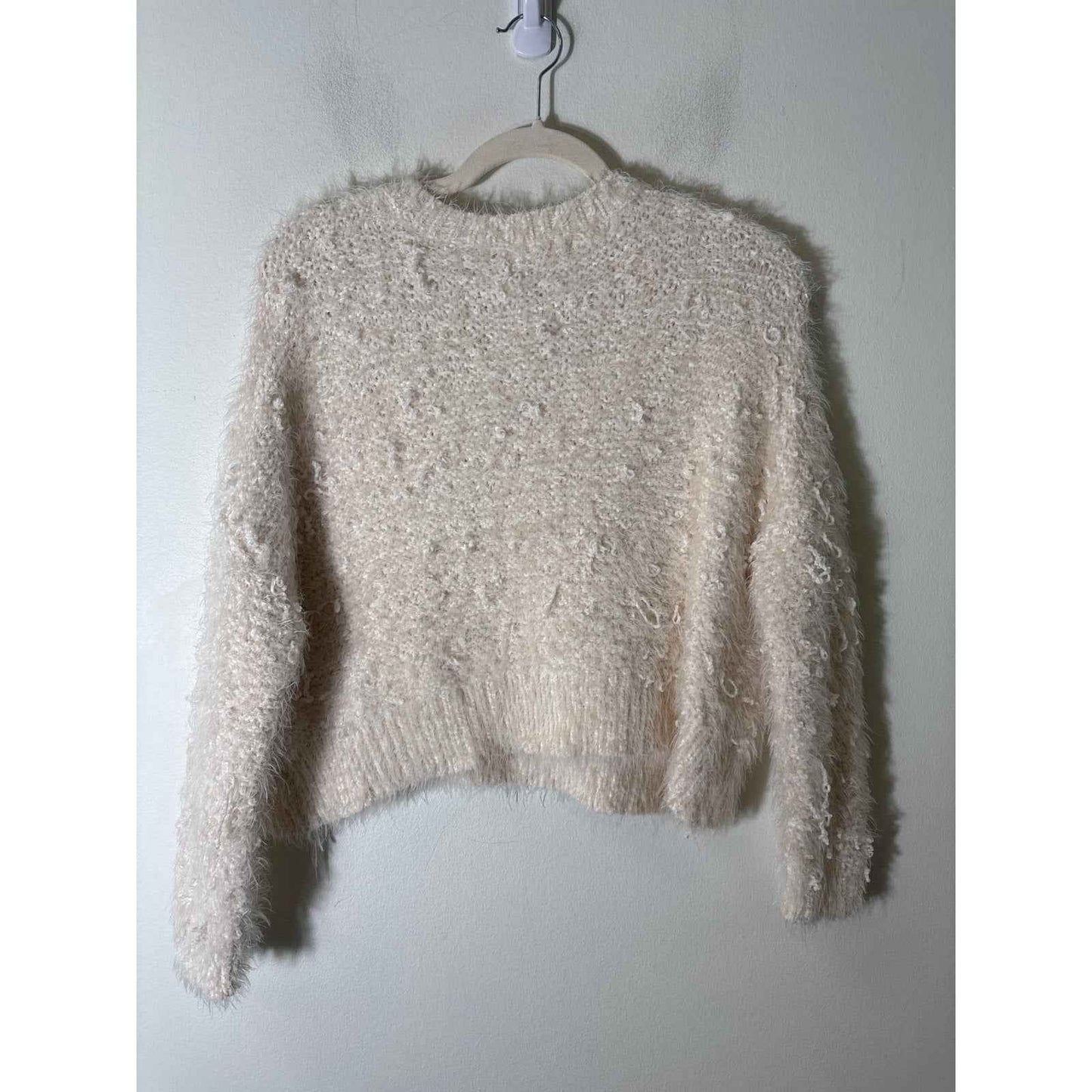 Alter'd State Off White Long Sleeve Cropped Furry Sweater Sz XS