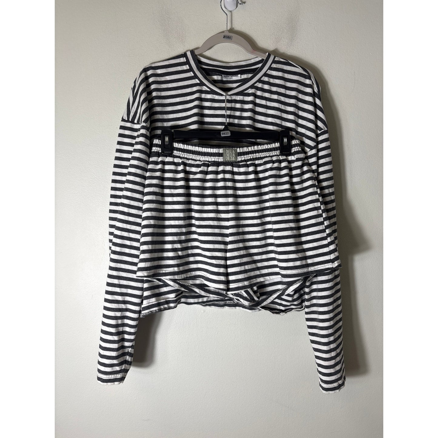 Alpha Apparel Delta Delta Delta Gray and White Stripe Shorts Set Sz L