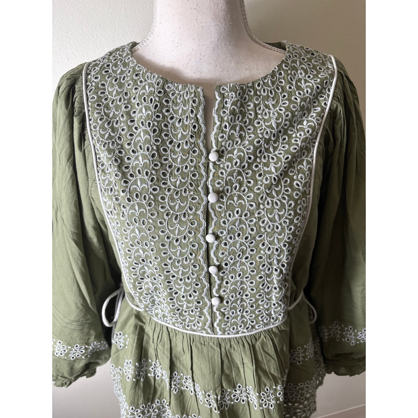NWT Baybala Sage Green and White Eyelet Peasant Top Sz L