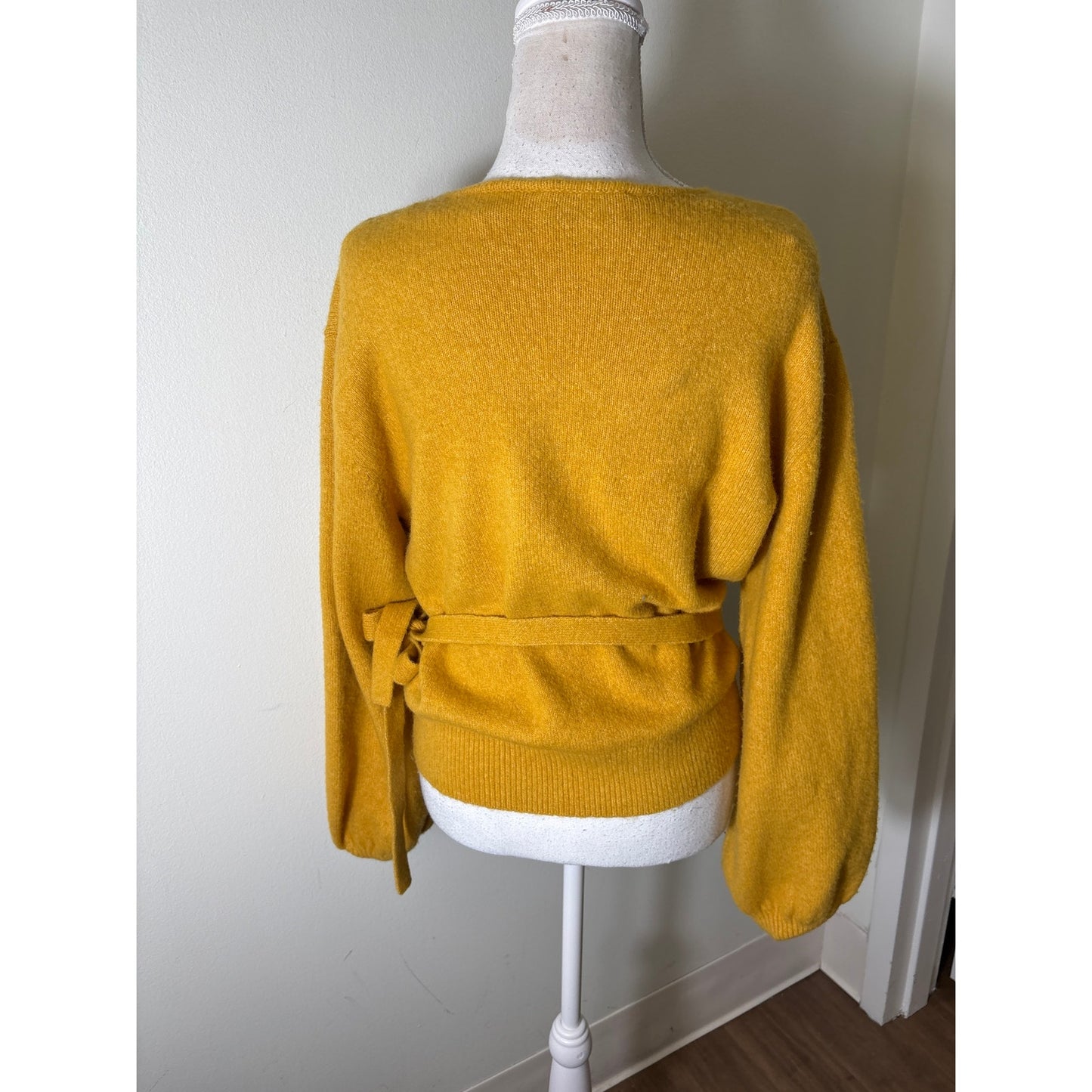 Los Angeles & Other Stories Mustard Yellow Long Sleeve Wrap Sweater Sz L