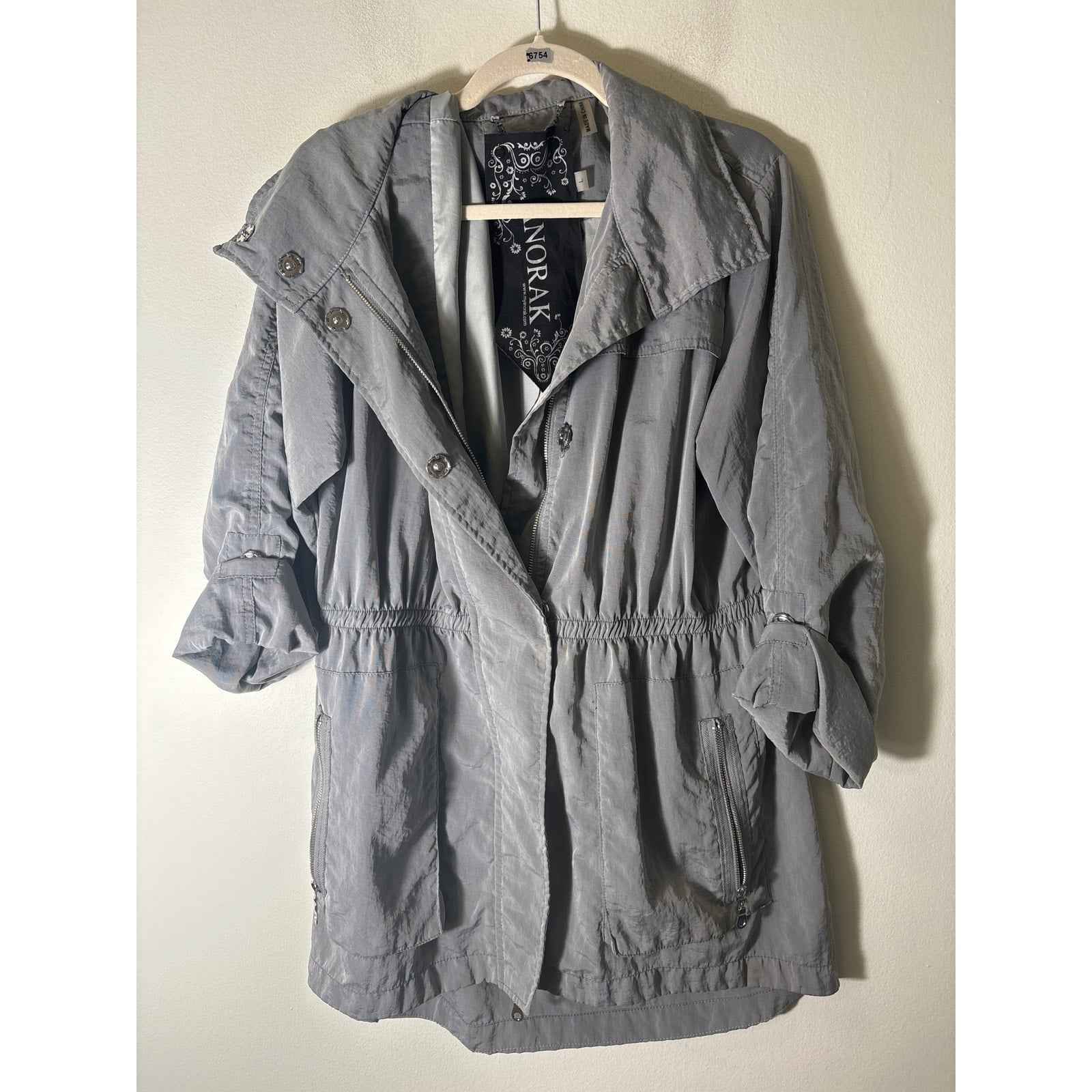 Anorak Gray Long Sleeve Rain Jacket with Optionl Hood Sz L