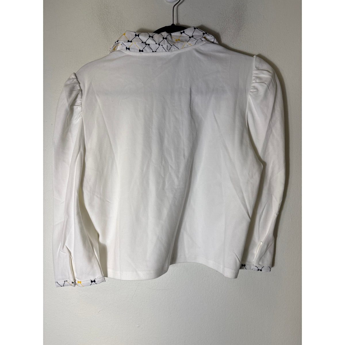NWT BURU White and Navy Cropped Peter Pan Shirt Sz M