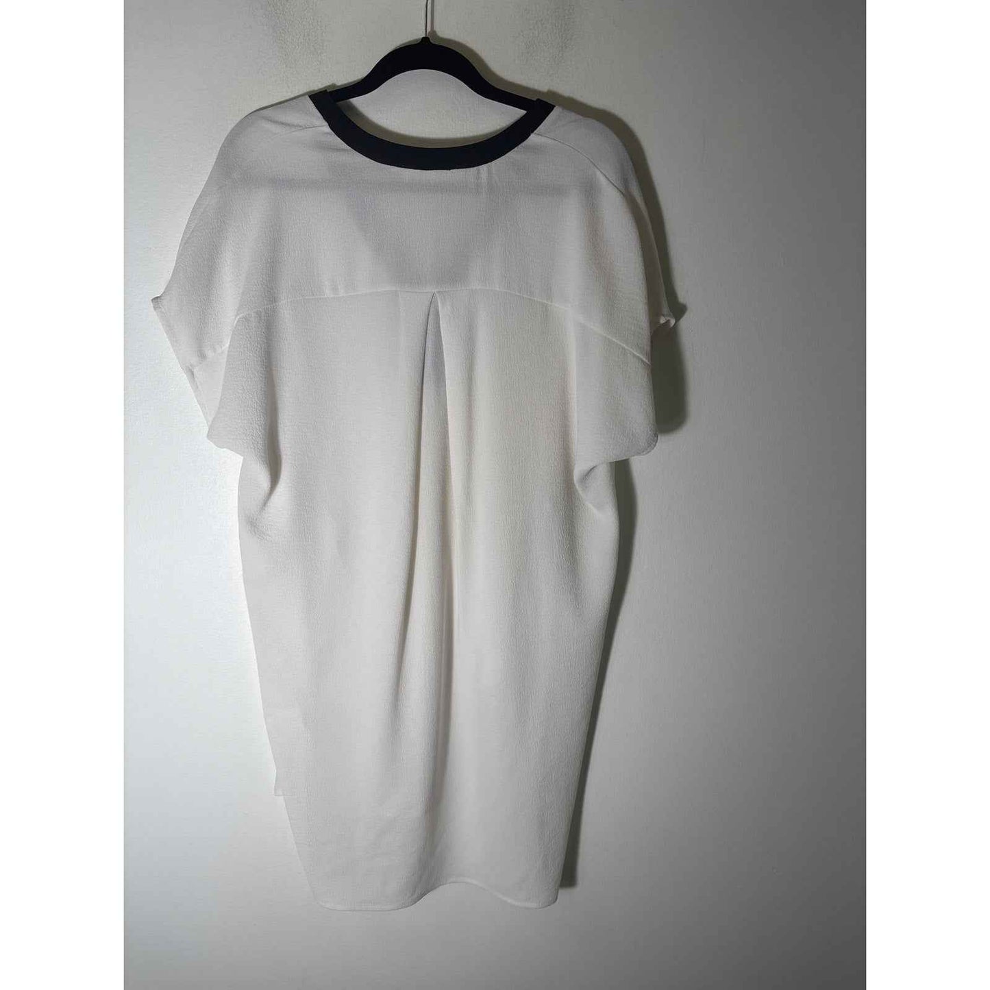 Astr Wite With Black Trim Oversize Top sz L