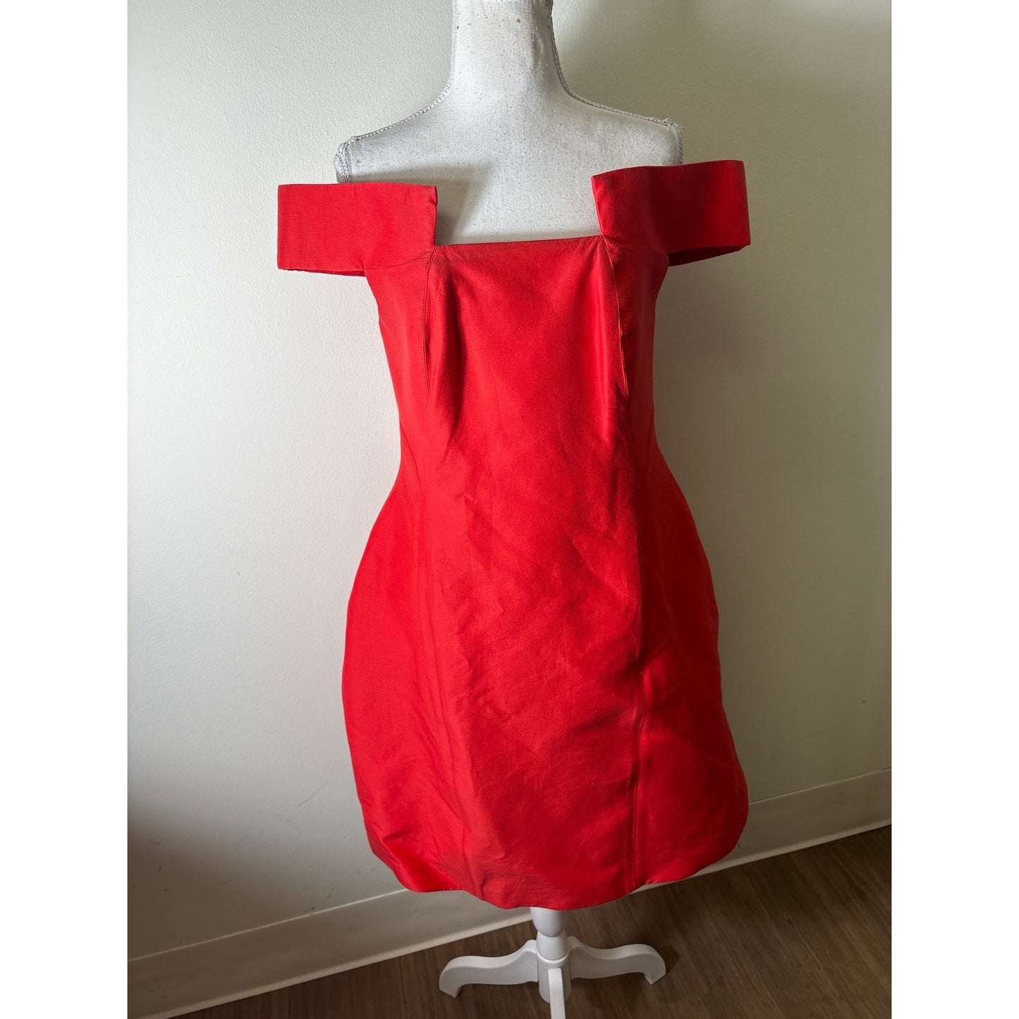 Halston Heritage Red Off The Shoulder Dress Sz (fits like)M