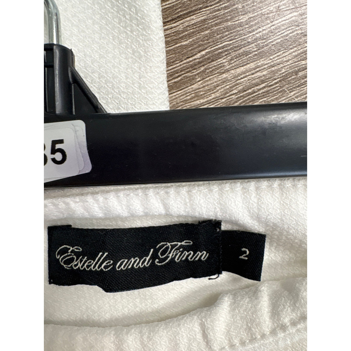 Estelle and Finn White Pull On Straight Leg Ankle Pants Sz 2