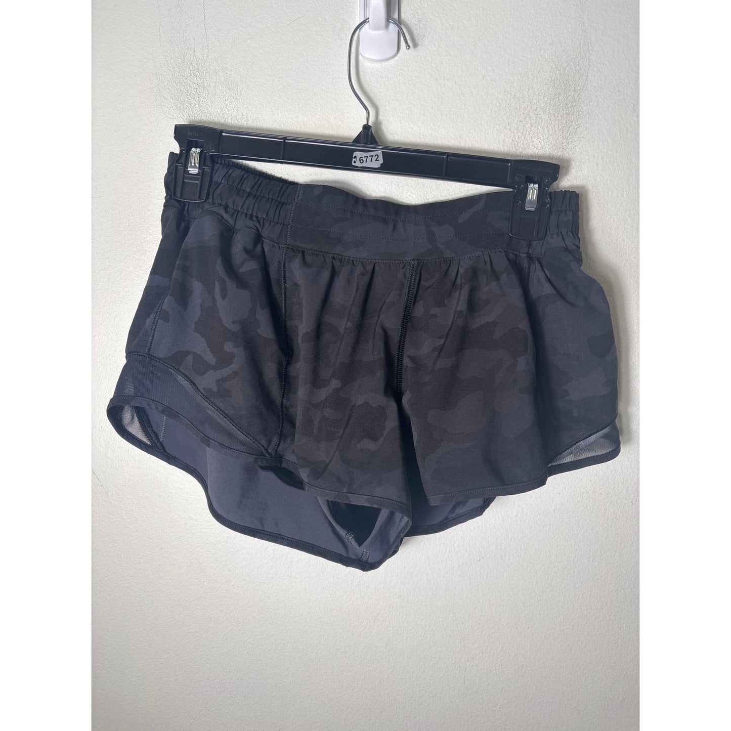 Lululemon Black Camo Workout Shirt Sz M