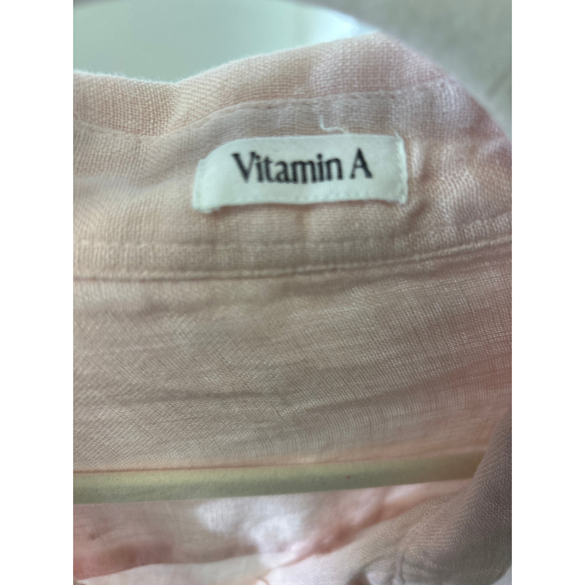 Vitamin A Pink Long Sleeve Gauzy Linen Button Up Shirt Sz S