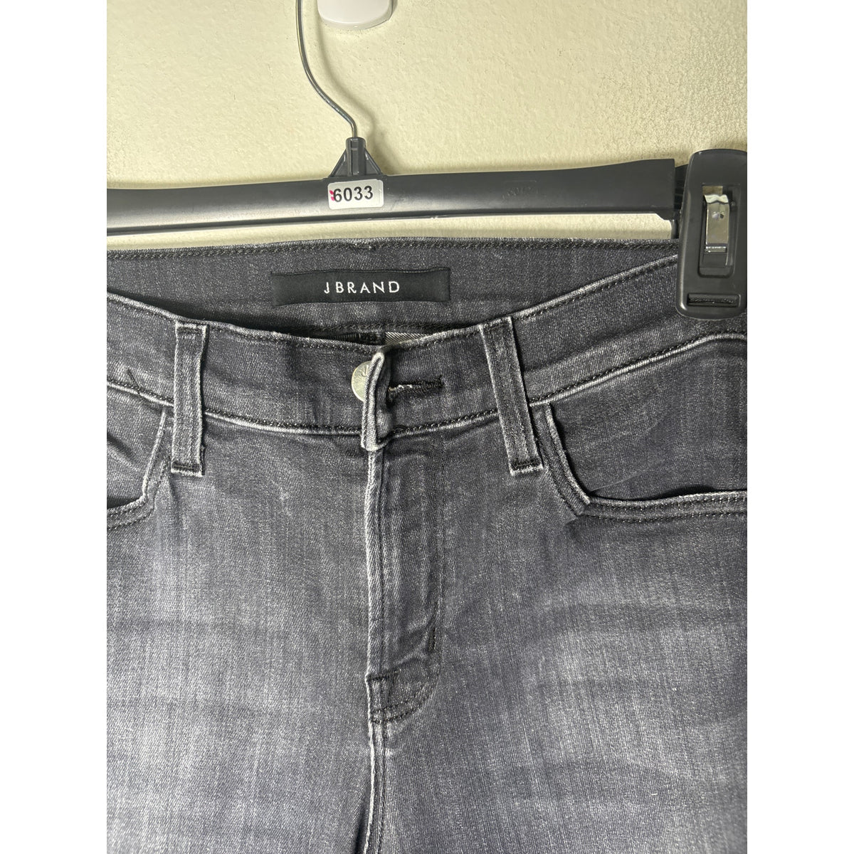 J. Brand Black Demin Mid Rise Super Skinny Jean Sz 26
