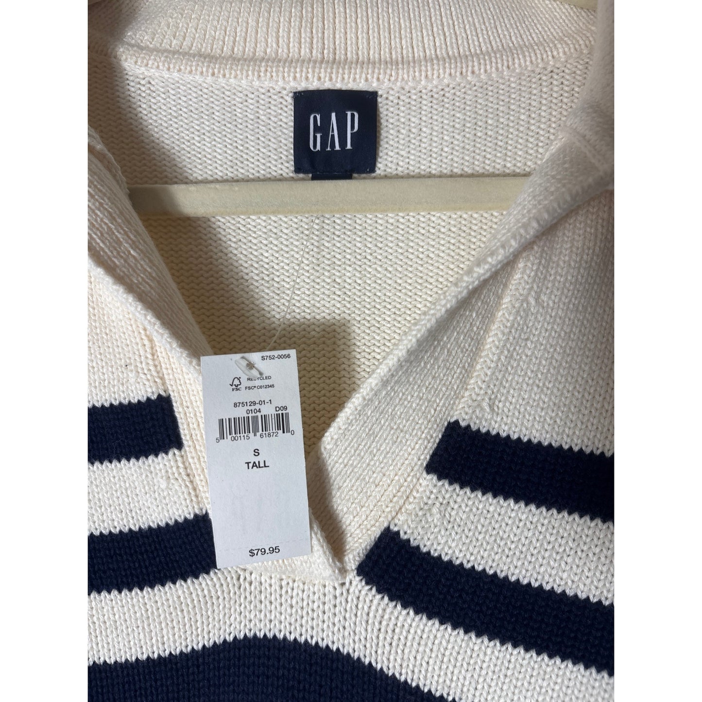 NWT Gap Navy and Cream Pullover Sweater Sz S tall