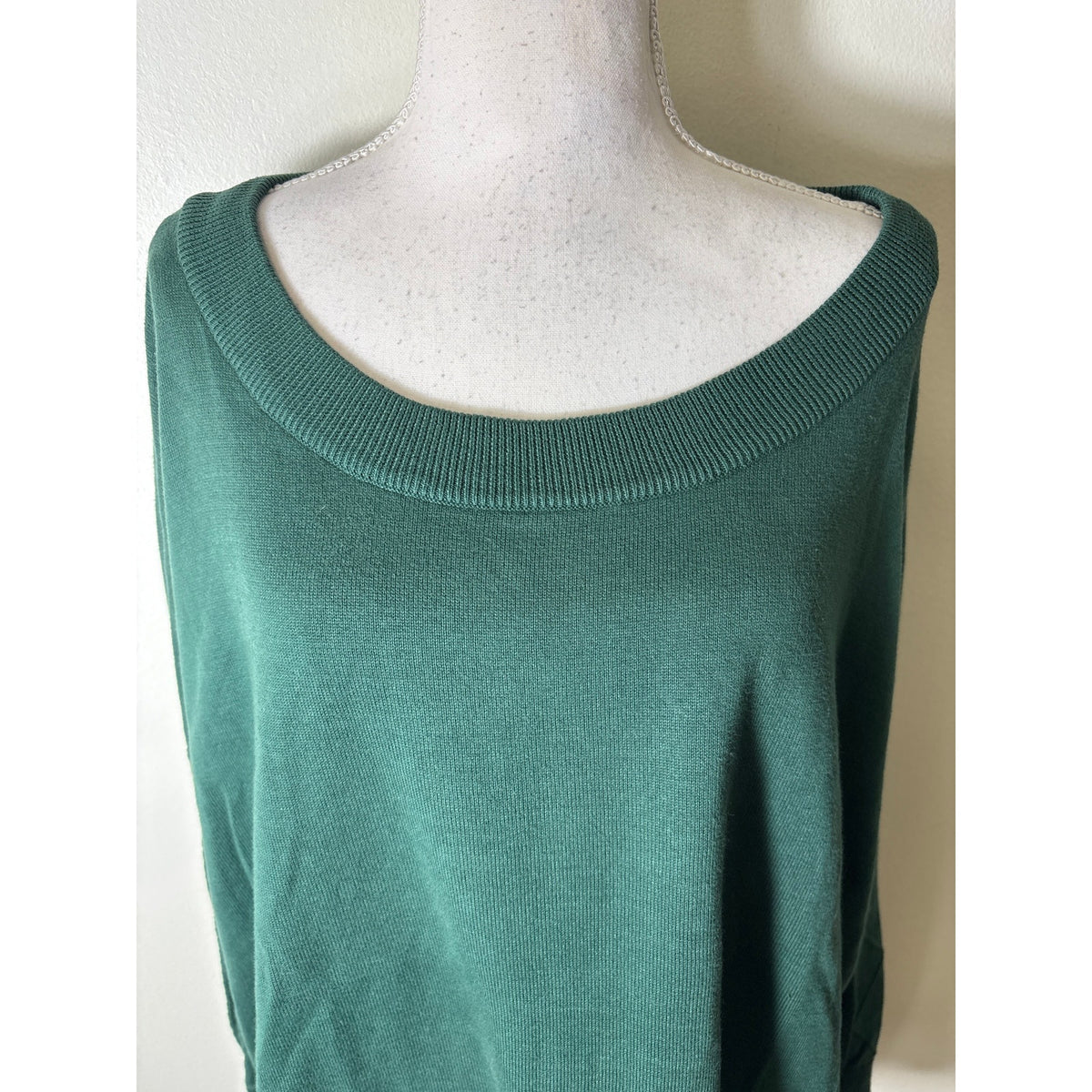 Cynthia Ashby Green Crewneck Oversized Pullover Sweater Sz OS