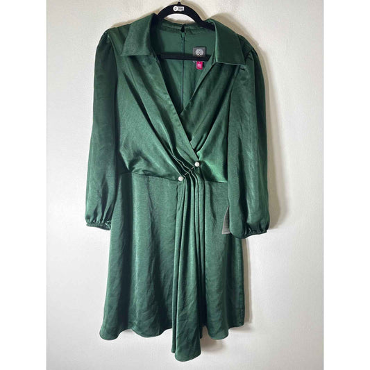 NWT Vince Camuto Emerald Green Long Sleeve Knee Length Dress sz 12
